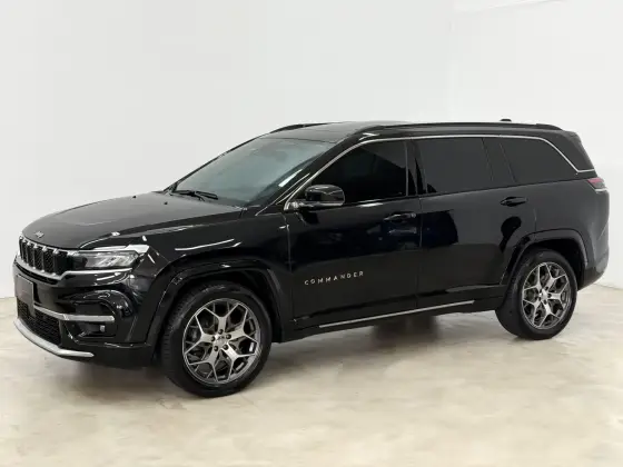 JEEP COMMANDER 1.3 T270 TURBO FLEX OVERLAND AT6 JEEP COMMANDER 1.3 T270 TURBO FLEX OVERLAND AT6