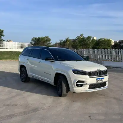 JEEP-COMMANDER-2024