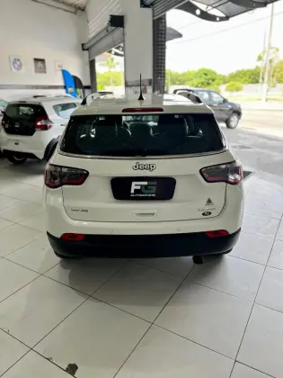 JEEP COMPASS 2.0 16V FLEX LONGITUDE AUTOMÁTICO JEEP COMPASS 2.0 16V FLEX LONGITUDE AUTOMÁTICO
