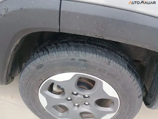 JEEP-RENEGADE-2019