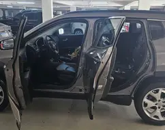 JEEP COMPASS 2.0 16V FLEX LONGITUDE AUTOMÁTICO JEEP COMPASS 2.0 16V FLEX LONGITUDE AUTOMÁTICO