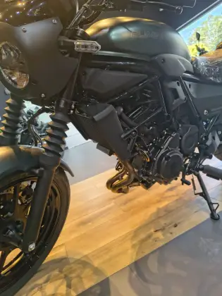 KAWASAKI ELIMINATOR 500 SE 