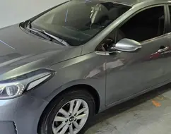 KIA CERATO 1.6 SX 16V FLEX 4P AUTOMÁTICO KIA CERATO 1.6 SX 16V FLEX 4P AUTOMÁTICO