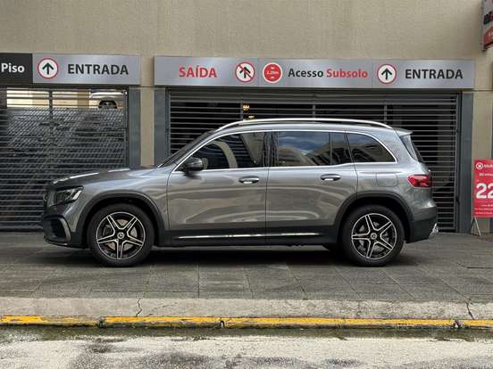 MERCEDES-BENZ-GLB 220-2.0 MHEV AMG LINE 4MATIC 8G-DCT MERCEDES-BENZ-GLB 220-2024