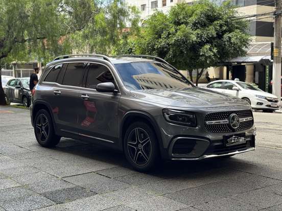 MERCEDES-BENZ-GLB 220-2024