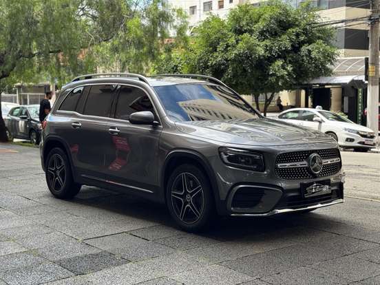 MERCEDES-BENZ-GLB 220-2.0 MHEV AMG LINE 4MATIC 8G-DCT MERCEDES-BENZ-GLB 220-2024