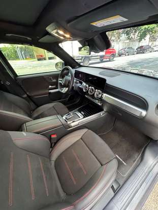 MERCEDES-BENZ-GLB 220-2024