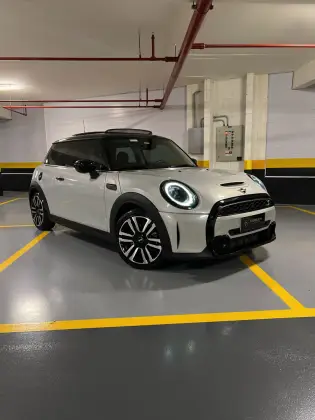 MINI COOPER 2.0 16V TWINPOWER GASOLINA S EXCLUSIVE 2P STEPTRONIC MINI COOPER 2.0 16V TWINPOWER GASOLINA S EXCLUSIVE 2P STEPTRONIC