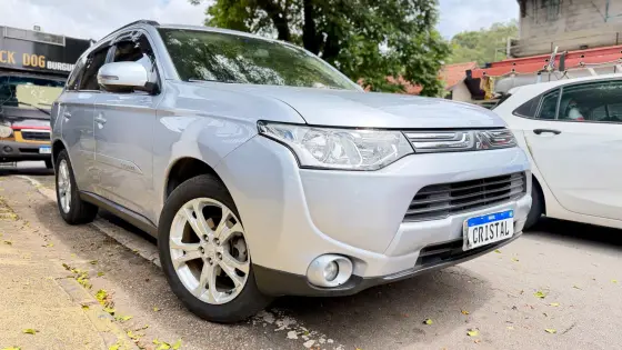 MITSUBISHI OUTLANDER 2.0 16V GASOLINA 4P AUTOMÁTICO MITSUBISHI OUTLANDER 2.0 16V GASOLINA 4P AUTOMÁTICO