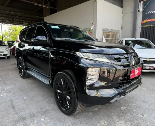 MITSUBISHI PAJERO SPORT 2.4 16V MIVEC TURBO DIESEL LEGEND BLACK AWD AUTOMÁTICO MITSUBISHI PAJERO SPORT 2.4 16V MIVEC TURBO DIESEL LEGEND BLACK AWD AUTOMÁTICO
