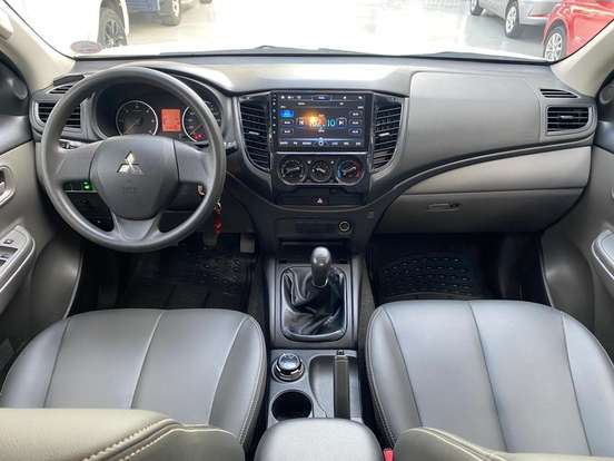 MITSUBISHI-L200 TRITON-2021