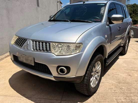 MITSUBISHI-PAJERO-2.5 HD 4X4 8V TURBO INTERCOOLER DIESEL 4P MANUAL MITSUBISHI-PAJERO-2009