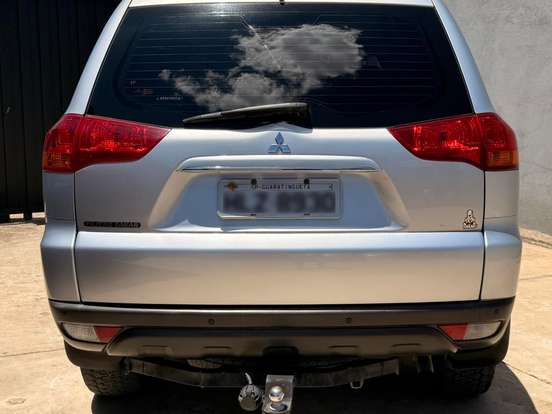 MITSUBISHI-PAJERO-2.5 HD 4X4 8V TURBO INTERCOOLER DIESEL 4P MANUAL MITSUBISHI-PAJERO-2009