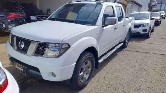 NISSAN FRONTIER 2.5 SE ATTACK 4X2 CD TURBO ELETRONIC DIESEL 4P MANUAL NISSAN FRONTIER 2.5 SE ATTACK 4X2 CD TURBO ELETRONIC DIESEL 4P MANUAL