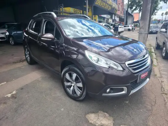 PEUGEOT 2008 1.6 16V FLEX GRIFFE 4P AUTOMÁTICO PEUGEOT 2008 1.6 16V FLEX GRIFFE 4P AUTOMÁTICO