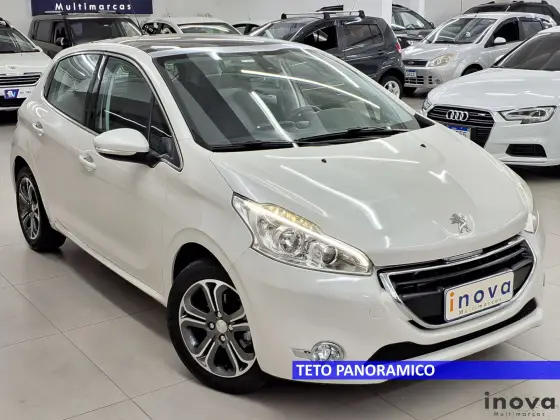 PEUGEOT 208 1.6 GRIFFE 16V FLEX 4P AUTOMÁTICO
