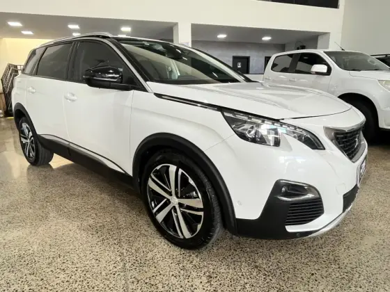 PEUGEOT 5008 1.6 GRIFFE THP 16V GASOLINA 4P AUTOMÁTICO