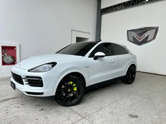 PORSCHE CAYENNE 3.0 V6 E-HYBRID COUPÉ AWD TIPTRONIC S