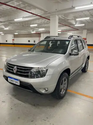 RENAULT DUSTER 2.0 DYNAMIQUE 4X2 16V FLEX 4P AUTOMÁTICO