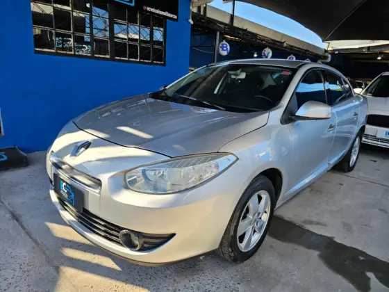 RENAULT FLUENCE 2.0 DYNAMIQUE 16V FLEX 4P MANUAL