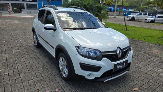 RENAULT SANDERO 1.6 STEPWAY 8V FLEX 4P AUTOMATIZADO