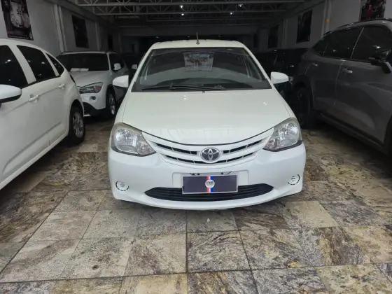 TOYOTA ETIOS 1.3 X 16V FLEX 4P MANUAL