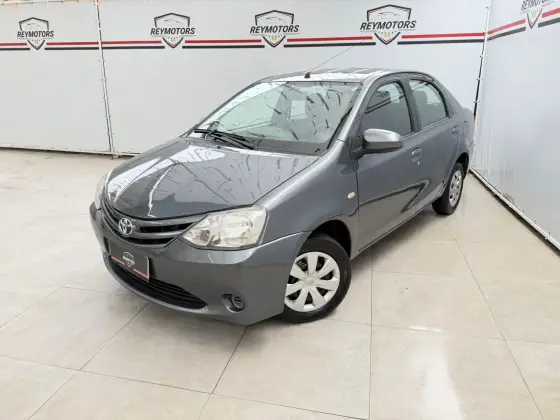 TOYOTA ETIOS 1.5 XS SEDAN 16V FLEX 4P MANUAL TOYOTA ETIOS 1.5 XS SEDAN 16V FLEX 4P MANUAL