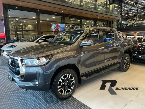 TOYOTA HILUX 2.7 VVT-i FLEX CD SRV 4X4 AUTOMÁTICO