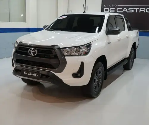 TOYOTA HILUX 2.8 D-4D TURBO DIESEL CD SR 4X4 AUTOMÁTICO