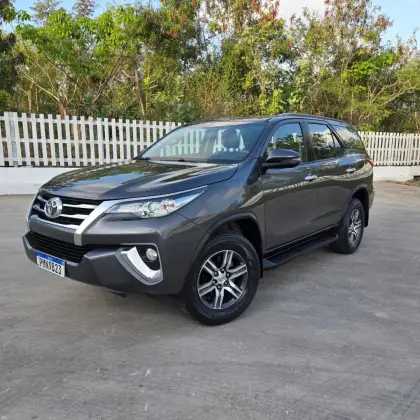TOYOTA HILUX SW4 2.7 SRV 7 LUGARES 4X2 16V FLEX 4P AUTOMÁTICO