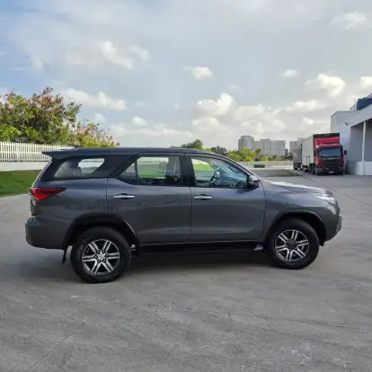 TOYOTA-HILUX SW4-2018