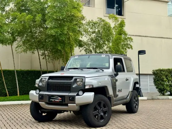 TROLLER T4 3.2 XLT 4X4 20V TURBO INTERCOOLER DIESEL 2P MANUAL