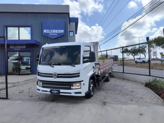 VOLKSWAGEN DELIVERY EXPRESS 3.0 TURBO DIESEL CHASSI 4X2 AUTOMÁTICO