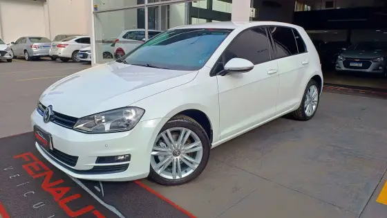 VOLKSWAGEN GOLF 1.4 TSI COMFORTLINE 16V GASOLINA 4P AUTOMÁTICO VOLKSWAGEN GOLF 1.4 TSI COMFORTLINE 16V GASOLINA 4P AUTOMÁTICO