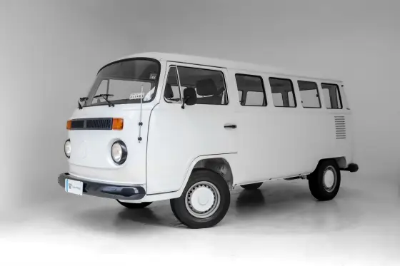 VOLKSWAGEN KOMBI 1.6 MI STD 8V GASOLINA 3P MANUAL