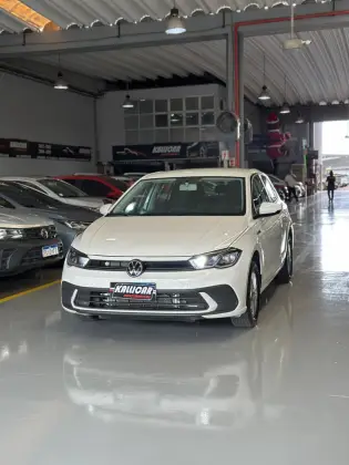 VOLKSWAGEN POLO 1.0 170 TSI COMFORTLINE AUTOMÁTICO