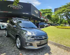 VOLKSWAGEN TIGUAN 2.0 TSI R-LINE 16V TURBO GASOLINA 4P TIPTRONIC VOLKSWAGEN TIGUAN 2.0 TSI R-LINE 16V TURBO GASOLINA 4P TIPTRONIC