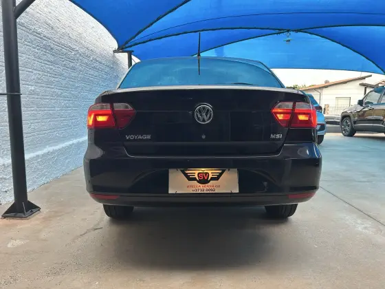 VOLKSWAGEN VOYAGE 1.6 16V MSI TOTALFLEX 4P AUTOMÁTICO