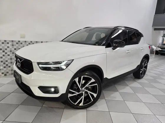 VOLVO XC40 2.0 T5 GASOLINA R-DESIGN AWD GEARTRONIC