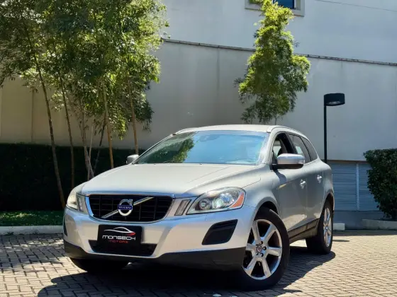 VOLVO XC60 2.0 T5 DYNAMIC FWD TURBO GASOLINA 4P AUTOMÁTICO
