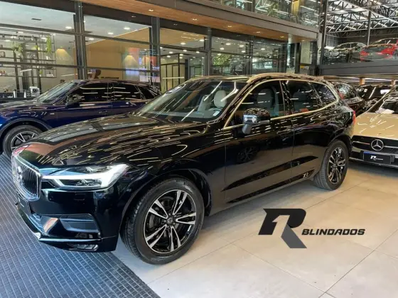 VOLVO XC60 2.0 T5 GASOLINA MOMENTUM AWD GEARTRONIC