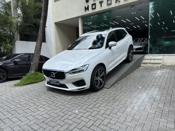 VOLVO XC60 2.0 T8 HYBRID R-DESIGN AWD GEARTRONIC