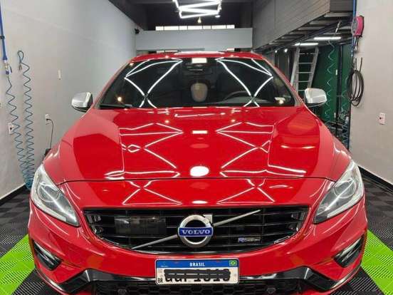 VOLVO-S60-3.0 T6 R-DESIGN AWD GASOLINA 4P AUTOMÁTICO VOLVO-S60-2013