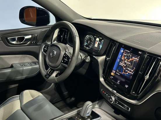 VOLVO-XC60-2.0 T8 HYBRID R-DESIGN AWD GEARTRONIC VOLVO-XC60-2021