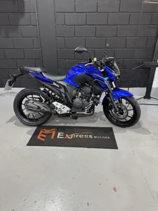 YAMAHA FZ25 FAZER ABS 
