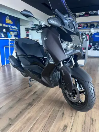 YAMAHA XMAX 300 CONNECTED ABS 