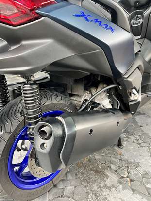 YAMAHA-XMAX 250 CONNECTED ABS-2025