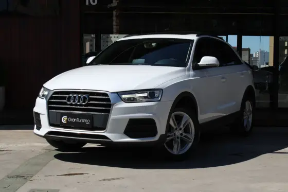 AUDI Q3 1.4 TFSI AMBITION GASOLINA 4P S TRONIC
