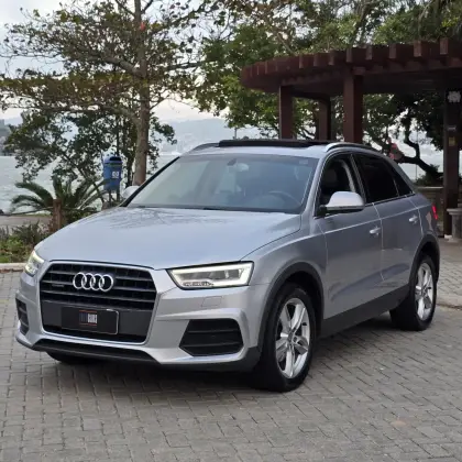 AUDI Q3 2.0 TFSI AMBIENTE QUATTRO 4P GASOLINA S TRONIC