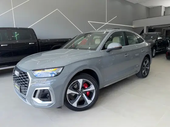 AUDI Q5 2.0 45 TFSI GASOLINA SPORTBACK S LINE QUATTRO S TRONIC AUDI Q5 2.0 45 TFSI GASOLINA SPORTBACK S LINE QUATTRO S TRONIC